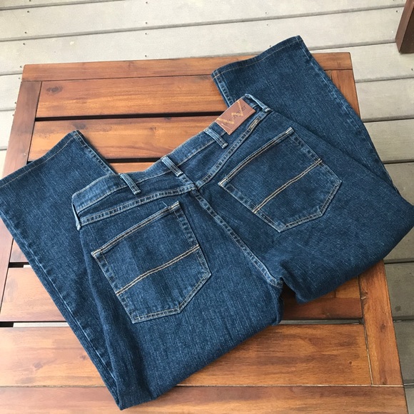 WRANGLER JEANS! - Picture 3 of 8